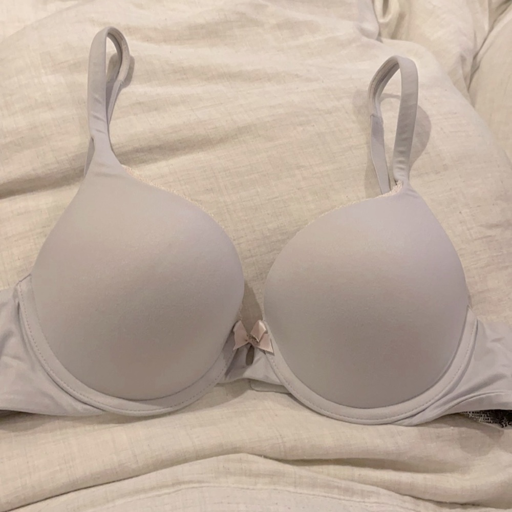 Victoria’s Secret bra